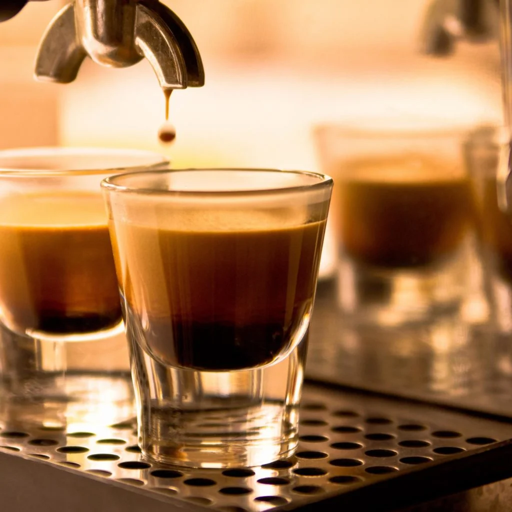 Espresso Nedir? Özellikleri ve Diğer Kahve Türlerinden Farkları